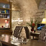 Des Marronniers Hotel