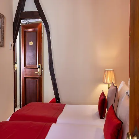 Hotel Des Marronniers Parigi