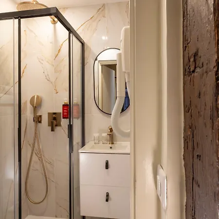 Des Marronniers Hotel 3*