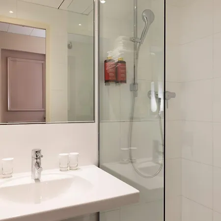 Hotel Des Marronniers Parigi