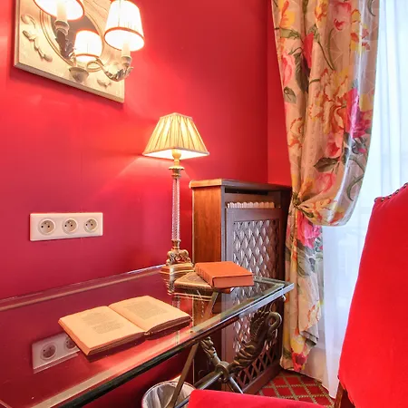 Des Marronniers Szálloda