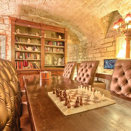 Des Marronniers Parigi