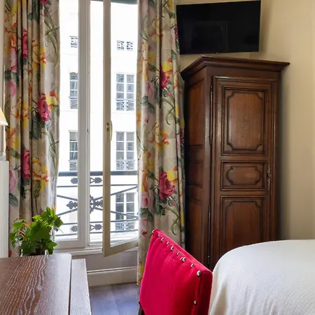 Hotel Des Marronniers 3*