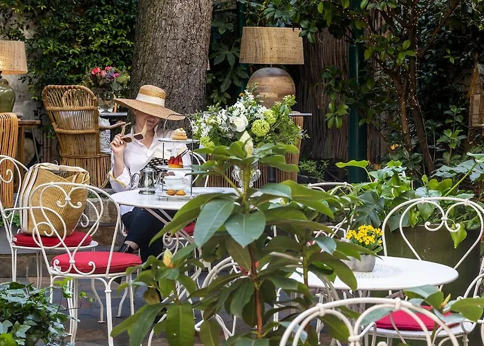 Des Marronniers 3* Paris