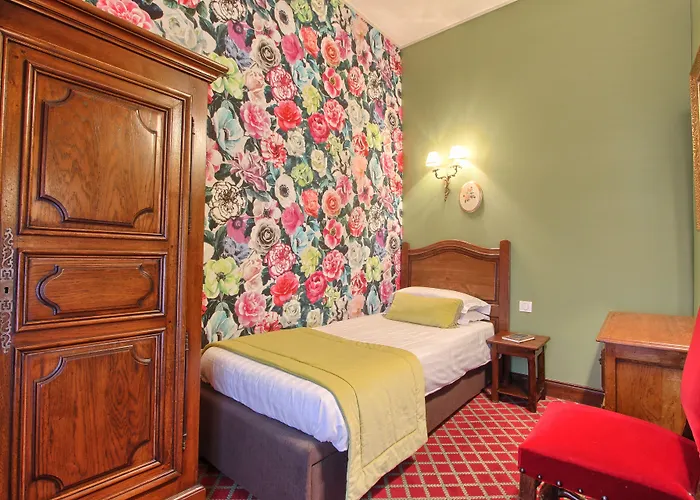 Des Marronniers Hotel 3*