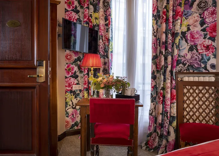 Des Marronniers Paris