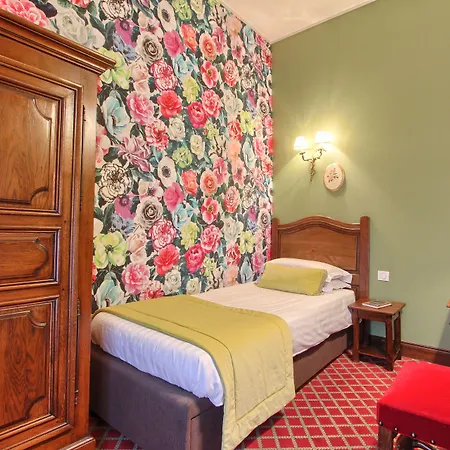 Des Marronniers Szálloda 3*