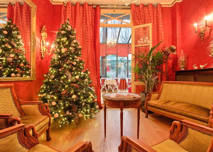 Hotel Des Marronniers Paris